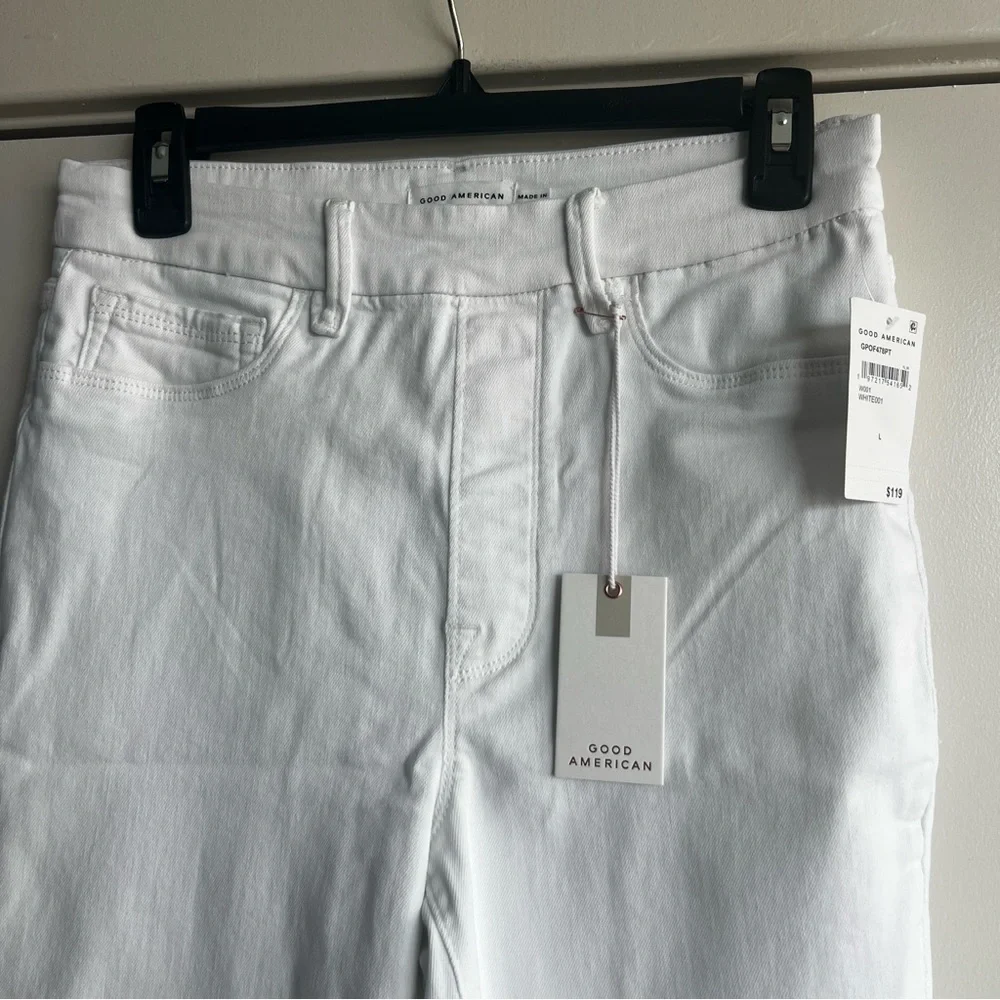 Good American Power Stretch Pull On Flare Jeans - Picture 2 of 8